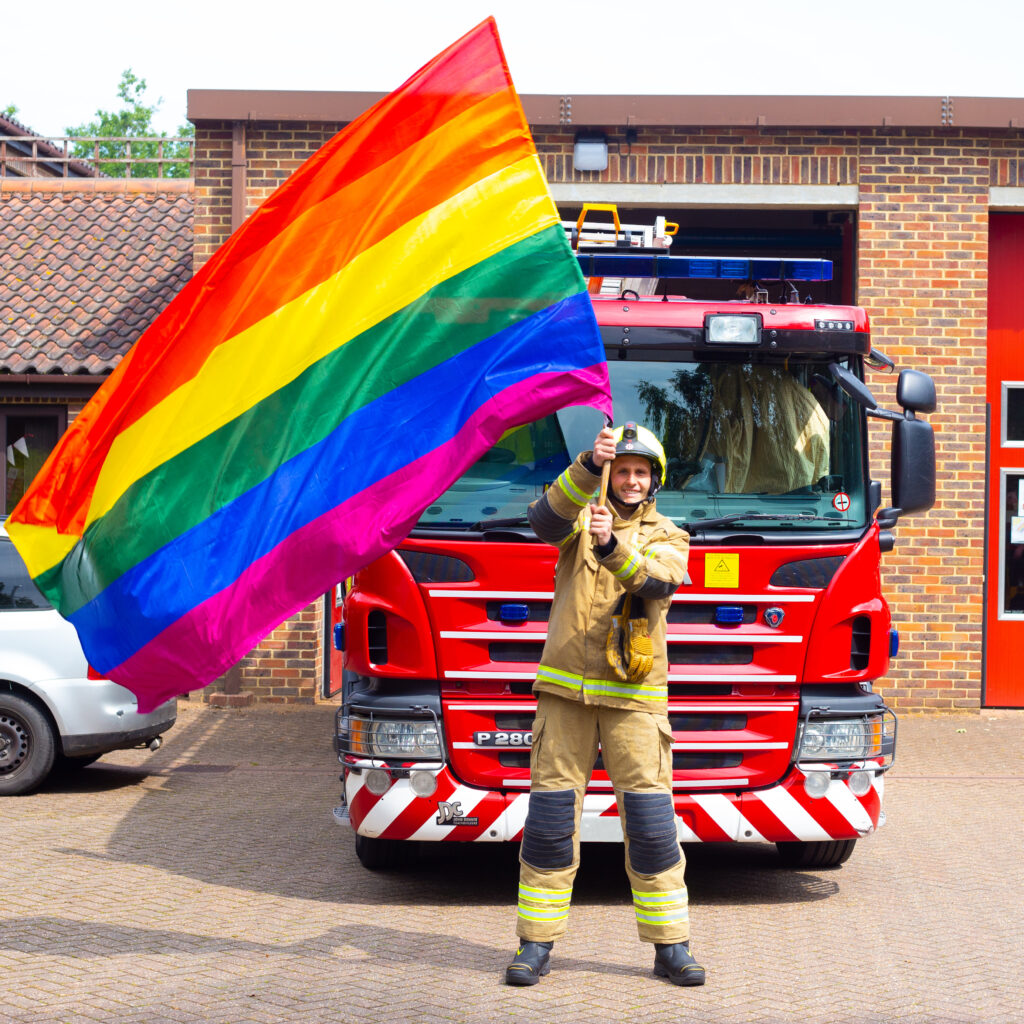 lgbtqia bombeiros 2